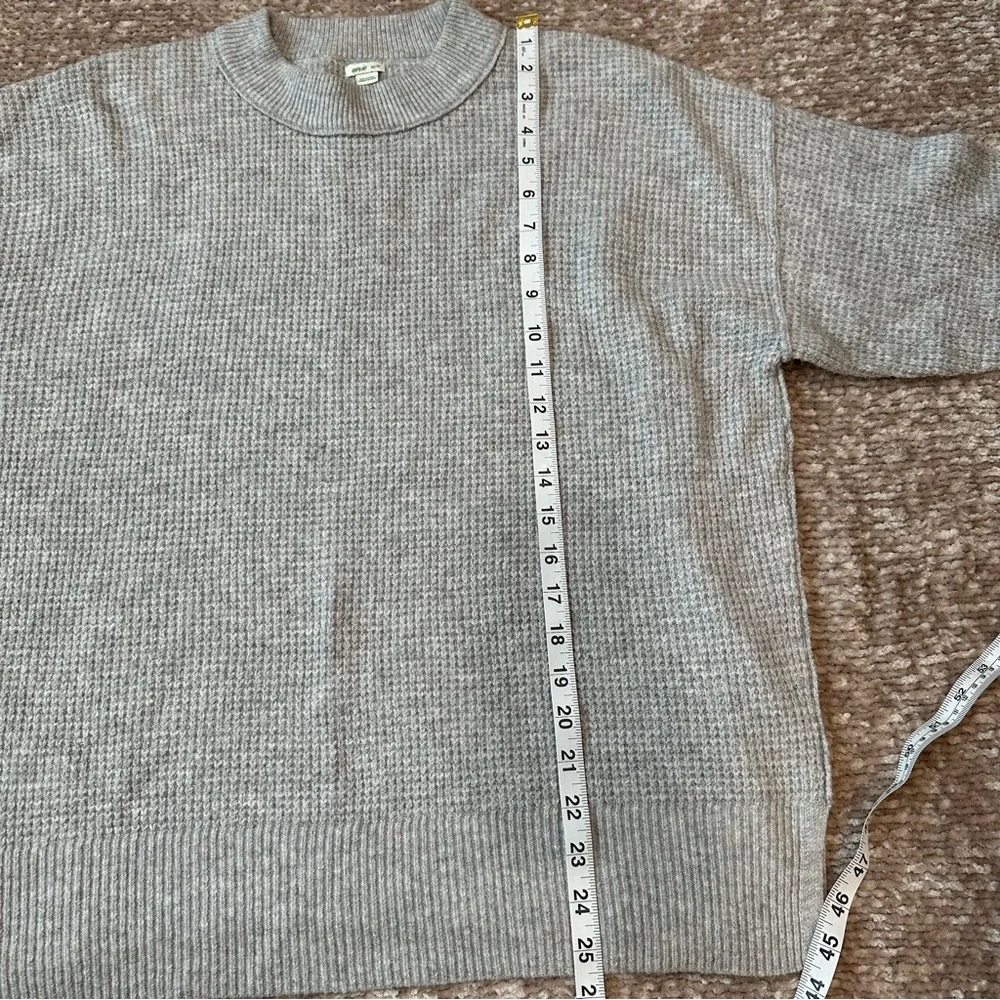 Aerie Grey Waffle Knit Crew Neck Pullover Sweater